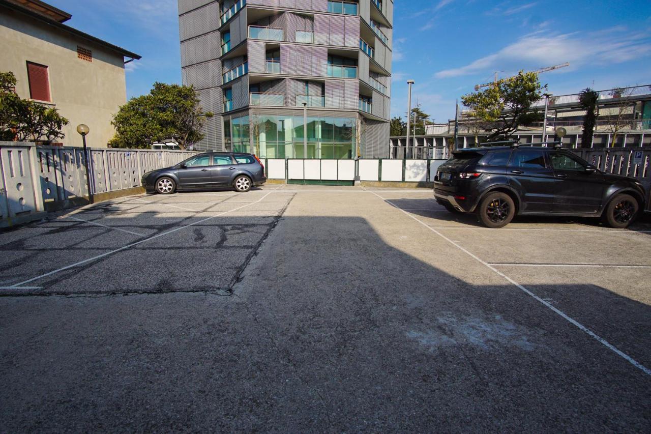 Quito Residence Movida E Spiaggia 리도 디 예솔로 외부 사진